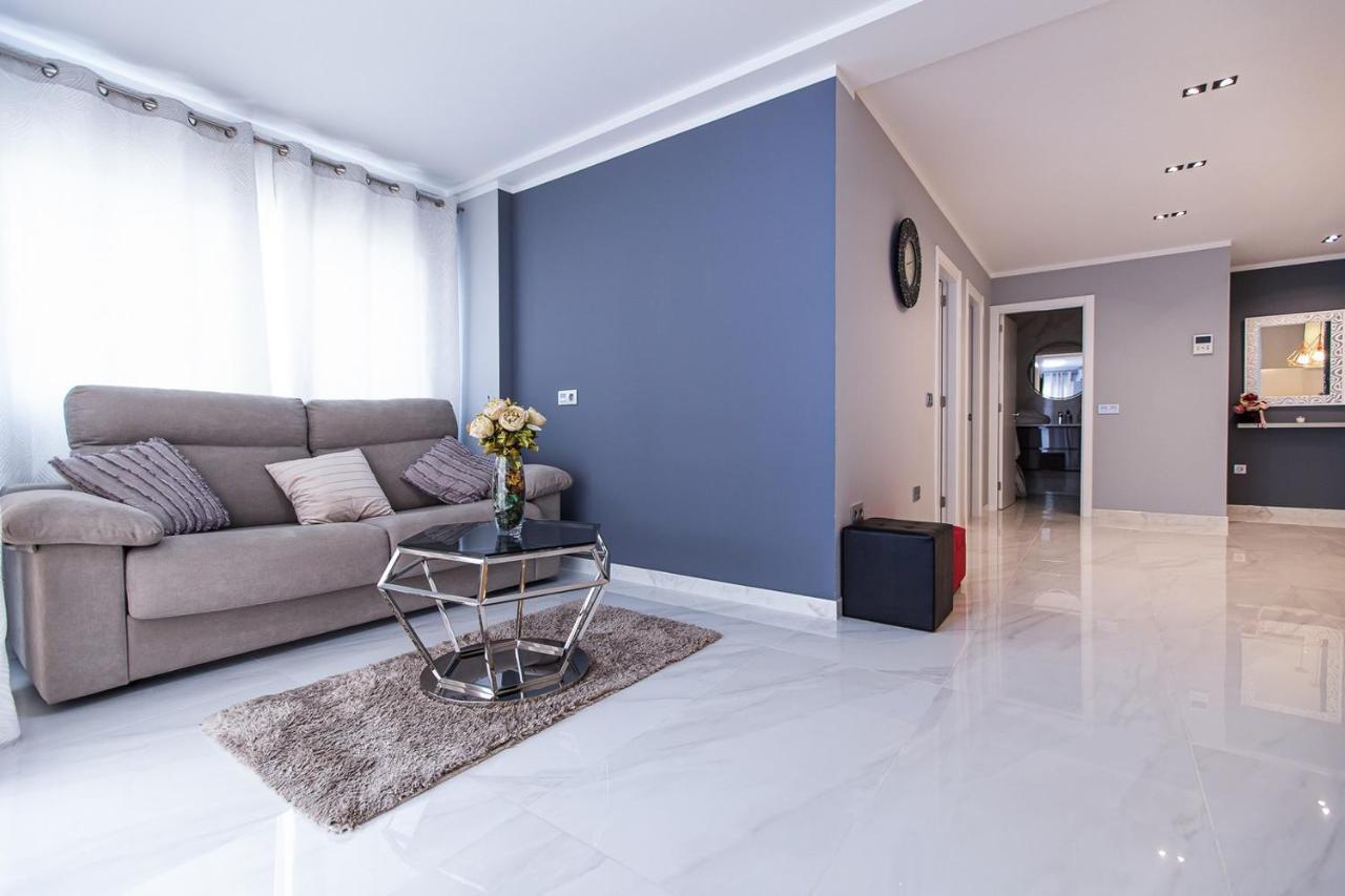 Luxury 2 Bedroom Apartment In Los Cristianos Los Cristianos  Exterior photo